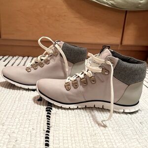 NWT Cole Haan Zerogrand Waterproof boots